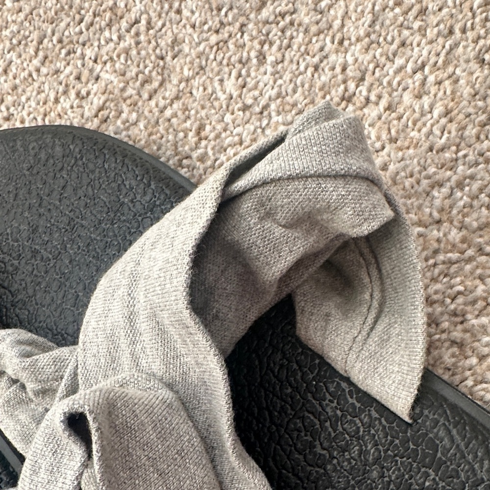 Sanuk Black and Gray Fabric Sandals - Picture 6 of 9